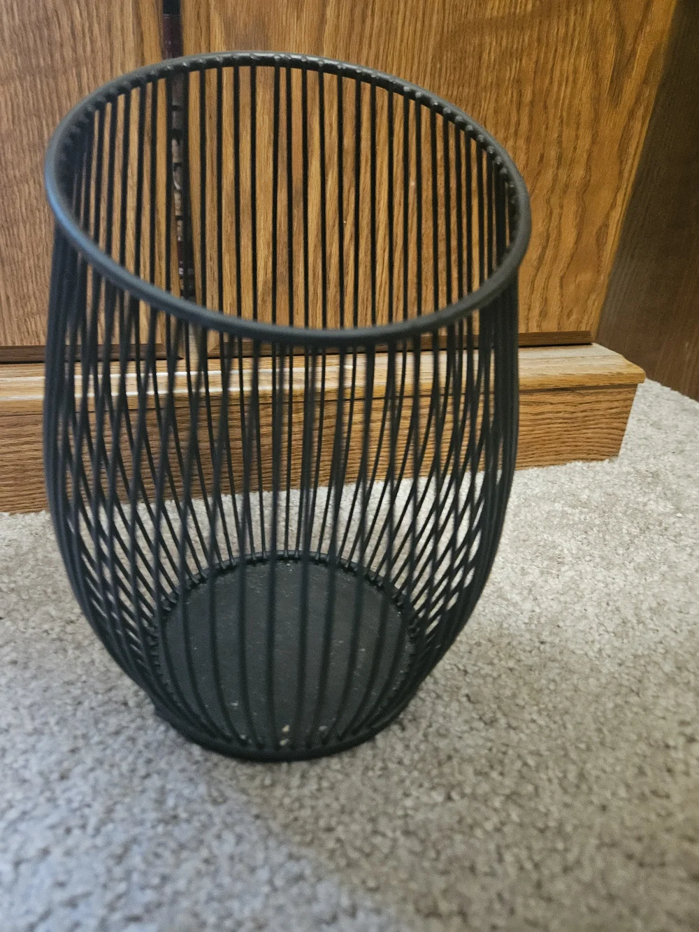Black Metal Wire Candle Holder
